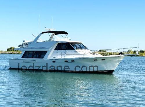 Bayliner 4788 Pilot House opinie i specyfikacja